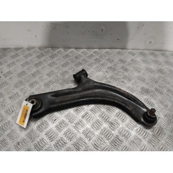 BRAZO SUSPENSION INFERIOR DELANTERO DERECHO 8200744092 