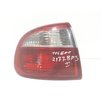 PILOTO TRASERO IZQUIERDO 1M5945111 