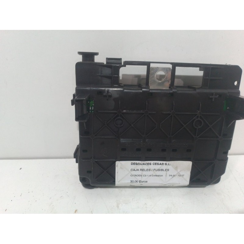 CAJA RELES / FUSIBLES S1184700003E  - imagen 2