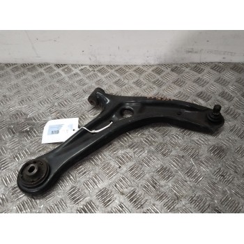 BRAZO SUSPENSION INFERIOR DELANTERO DERECHO D65134300 