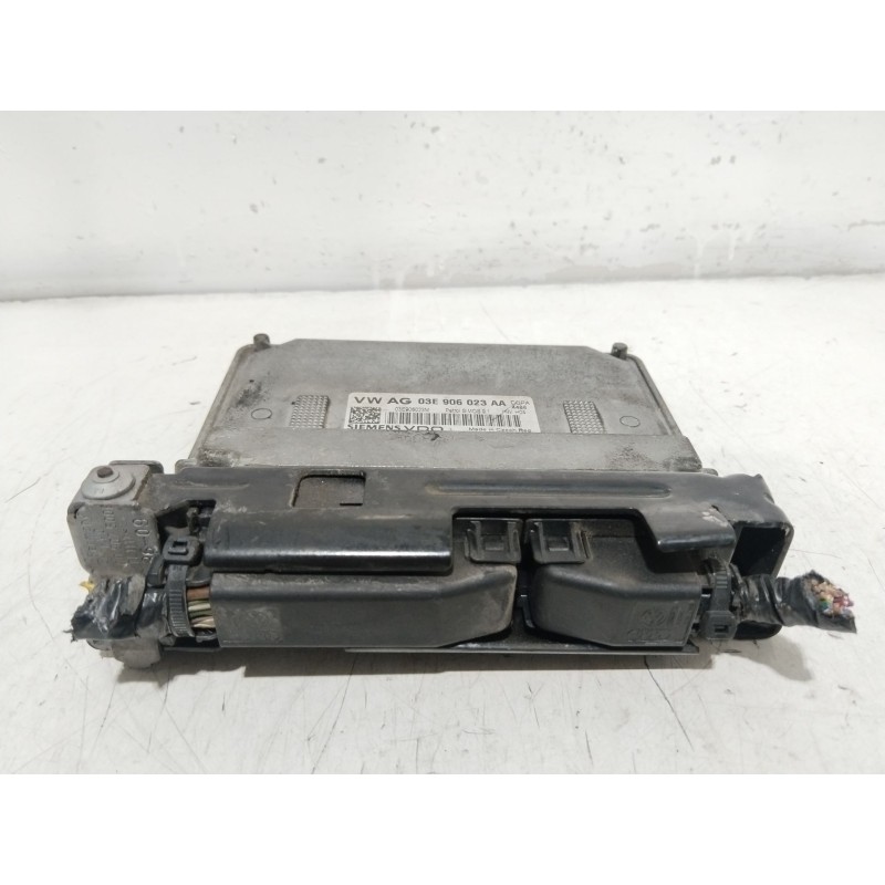CENTRALITA MOTOR UCE 03E906023AA  - imagen 1