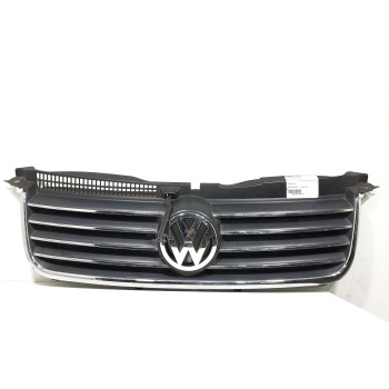 REJILLA DELANTERA 3B0853651L 