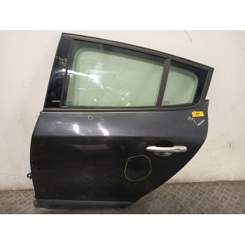 PUERTA TRASERA IZQUIERDA 821003885R  OEM 821003885R