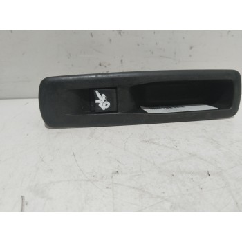 MANDO ELEVALUNAS TRASERO IZQUIERDO 82944002R 