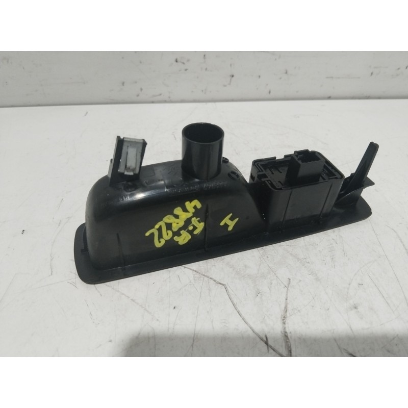 MANDO ELEVALUNAS TRASERO IZQUIERDO 82944002R  - imagen 4