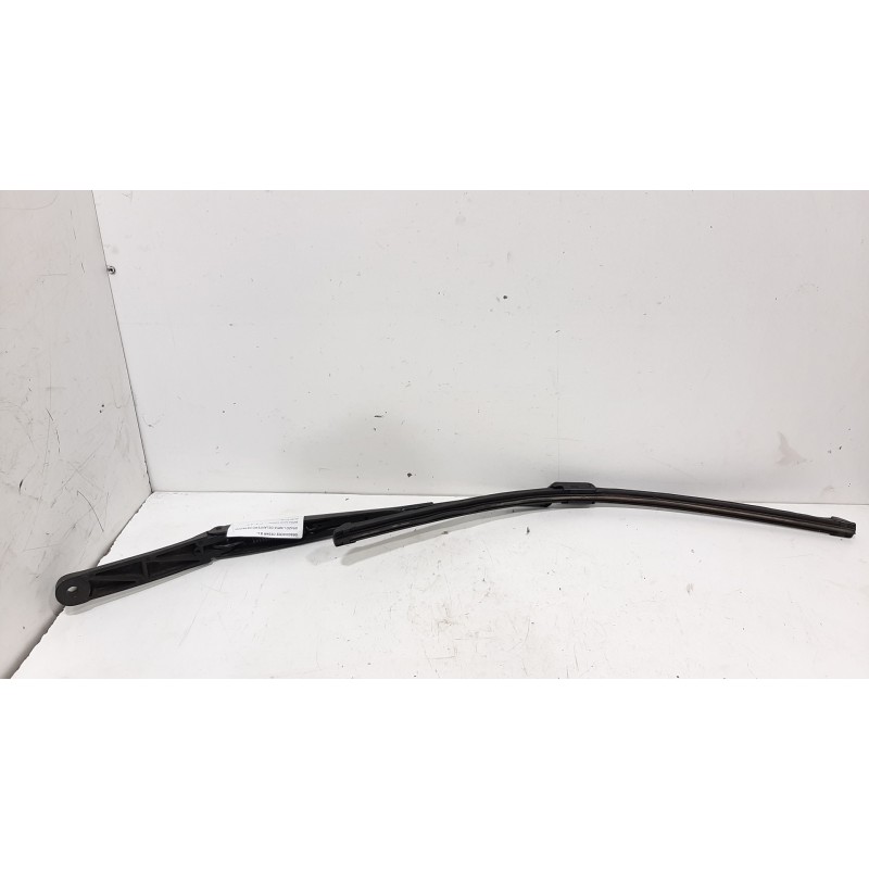 BRAZO LIMPIA DELANTERO DERECHO 5JB955410  - imagen 2