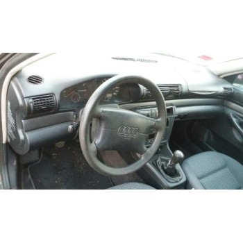 AUDI A4 BERLINA (B5)