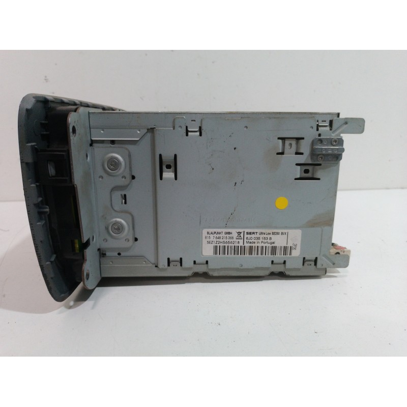 SISTEMA AUDIO / RADIO CD 6J1035153B  - imagen 4