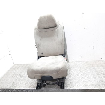 ASIENTO TRASERO MEDIO 