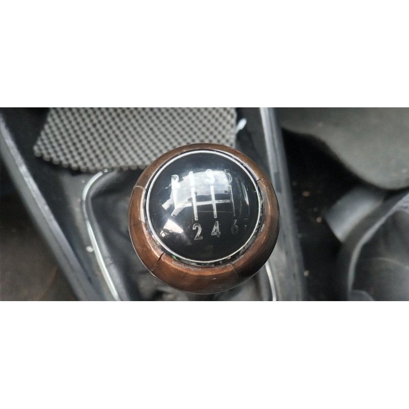 VOLKSWAGEN BORA BERLINA (1J2) - imagen 6