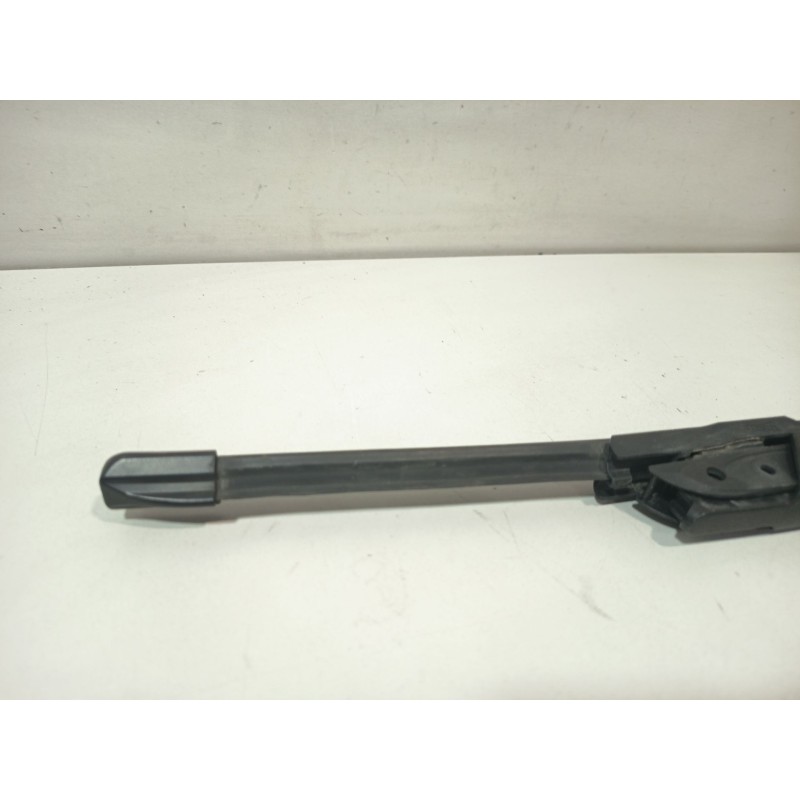 BRAZO LIMPIA TRASERO 988104D001  - imagen 2