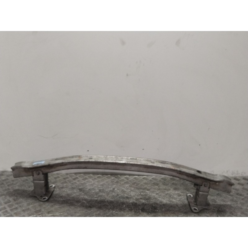 REFUERZO PARAGOLPES DELANTERO 8200534784  - imagen 1