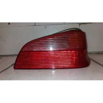 PILOTO TRASERO DERECHO 6351G6 