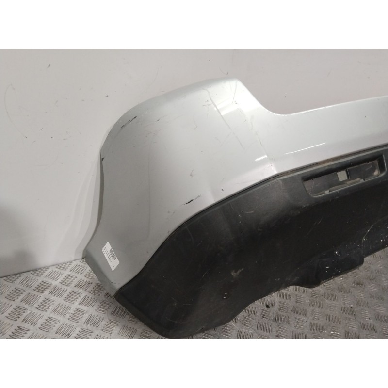 PARAGOLPES TRASERO PLATA  - imagen 2