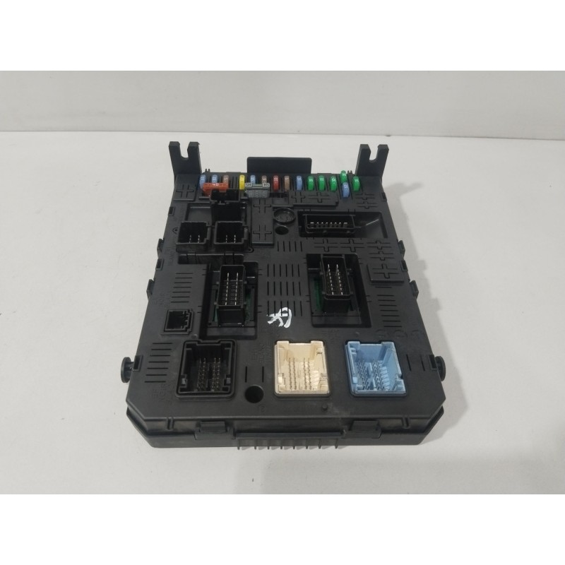 CAJA RELES / FUSIBLES 6500CC  - imagen 1