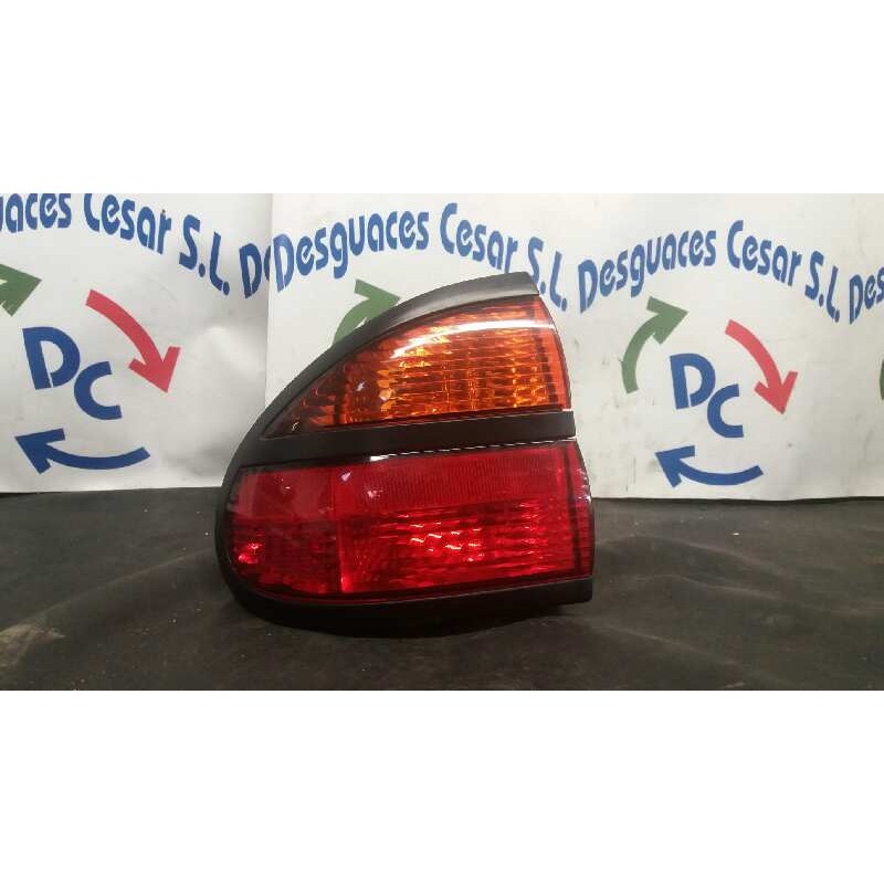 PILOTO TRASERO IZQUIERDO 7700420122 