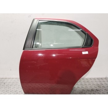 PUERTA TRASERA IZQUIERDA 60619384 ROJO