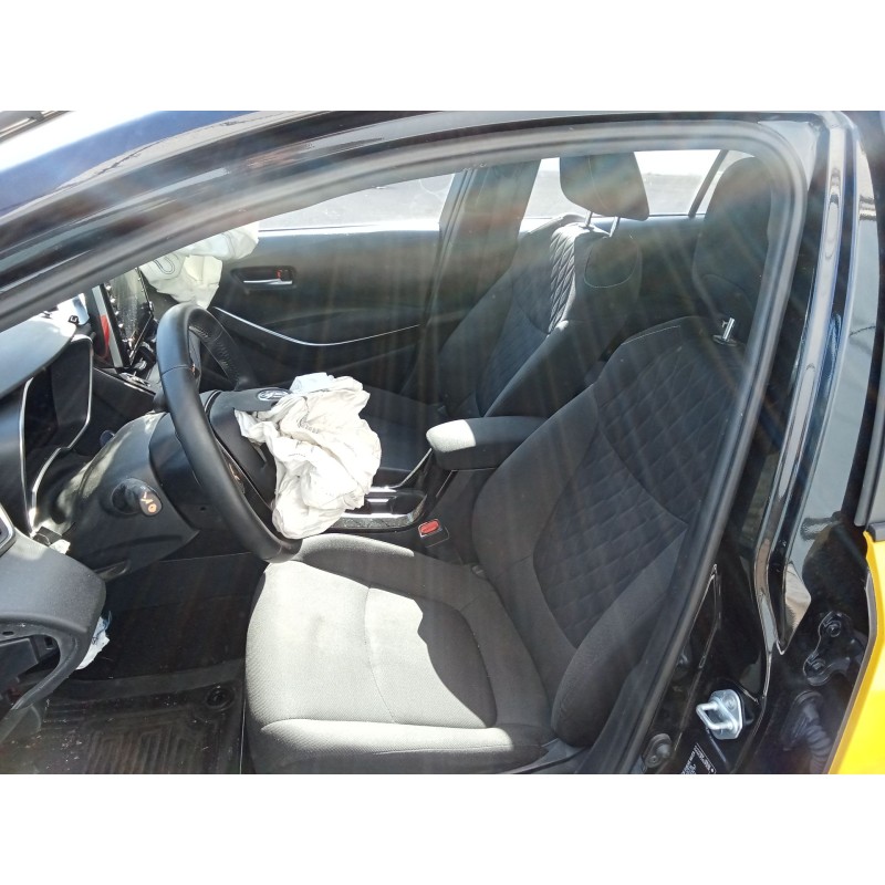 TOYOTA COROLLA SEDÁN (_E21_) - imagen 5
