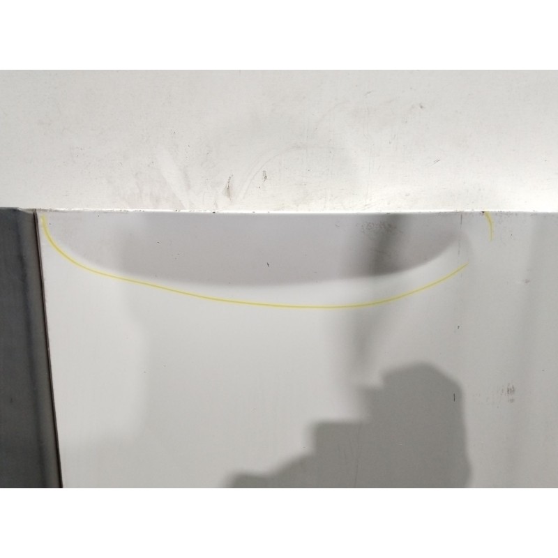 PUERTA TRASERA DERECHA 1362739080 BLANCO - imagen 2