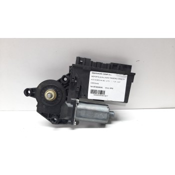 MOTOR ELEVALUNAS TRASERO DERECHO 8E0959802E 