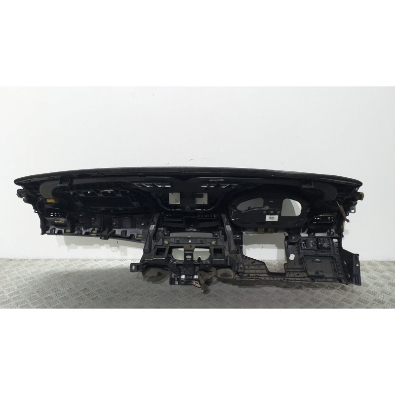 SALPICADERO 681000021R  - imagen 3