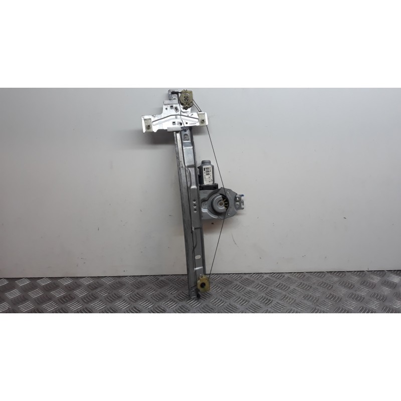 ELEVALUNAS DELANTERO IZQUIERDO 9221FS  - imagen 1