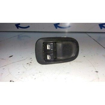MANDO ELEVALUNAS DELANTERO DERECHO 6552WP 