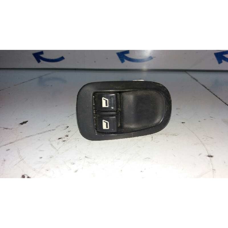 MANDO ELEVALUNAS DELANTERO DERECHO 6552WP  - imagen 1