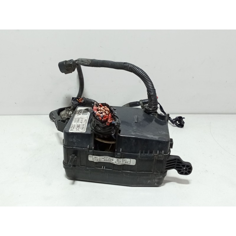 CAJA RELES / FUSIBLES 912101C160  - imagen 3