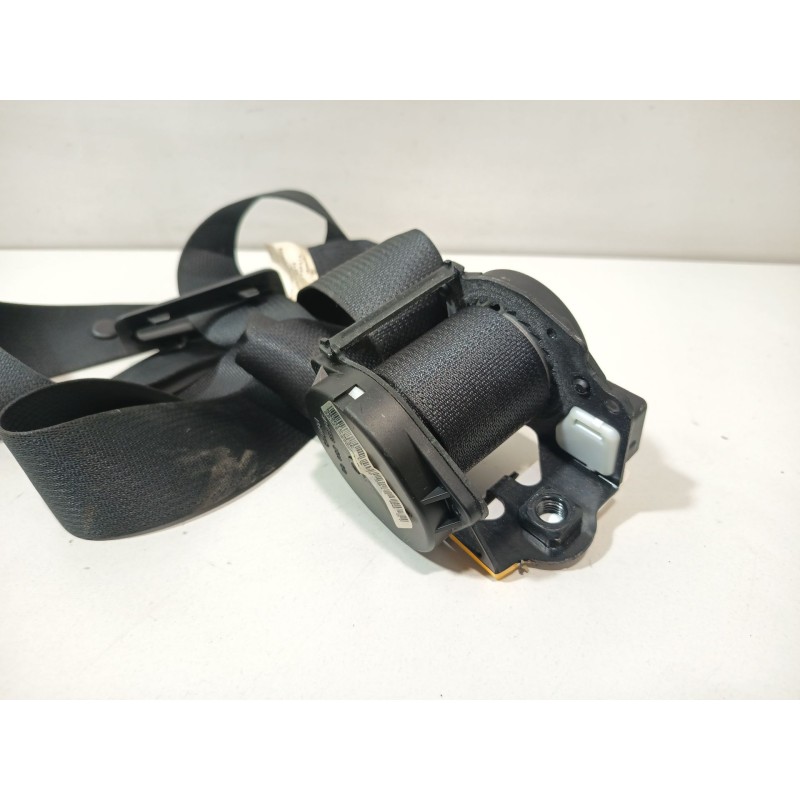 CINTURON SEGURIDAD TRASERO DERECHO 888444EA0A  - imagen 2