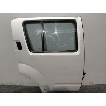 PUERTA TRASERA DERECHA 82100EB330 