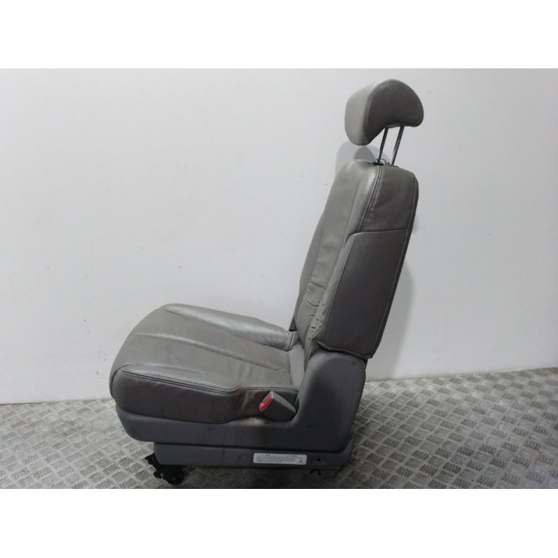 ASIENTO TRASERO DERECHO  - imagen 1