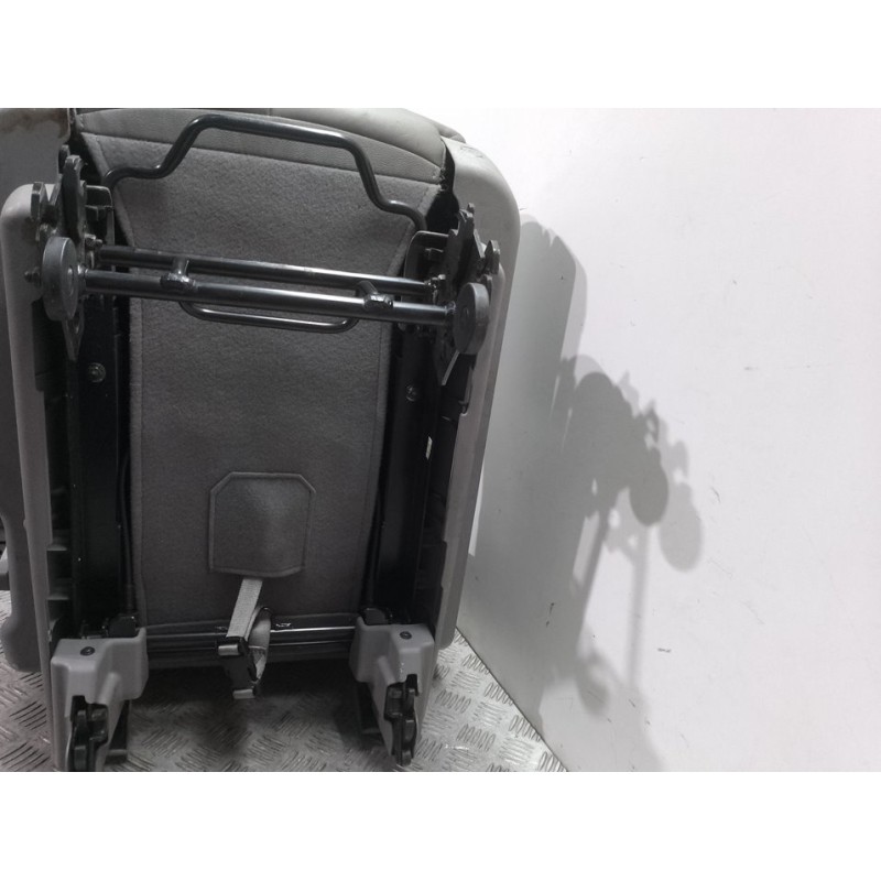 ASIENTO TRASERO DERECHO  - imagen 4