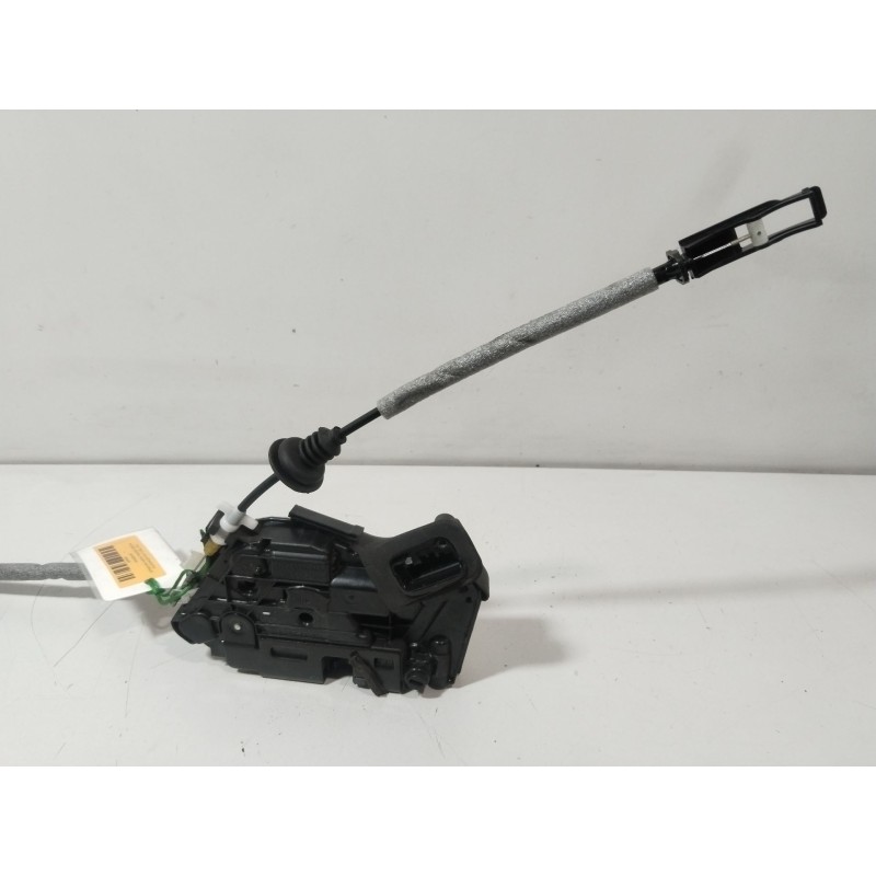CERRADURA PUERTA TRASERA DERECHA 5K4839016R  - imagen 4