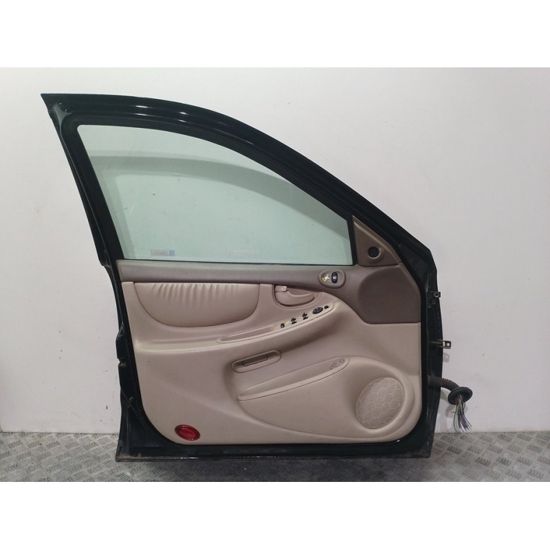 PUERTA DELANTERA IZQUIERDA NEGRO  - imagen 2