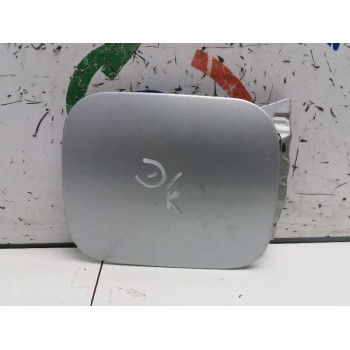 TAPA EXTERIOR COMBUSTIBLE 8L0809905A PLATA 