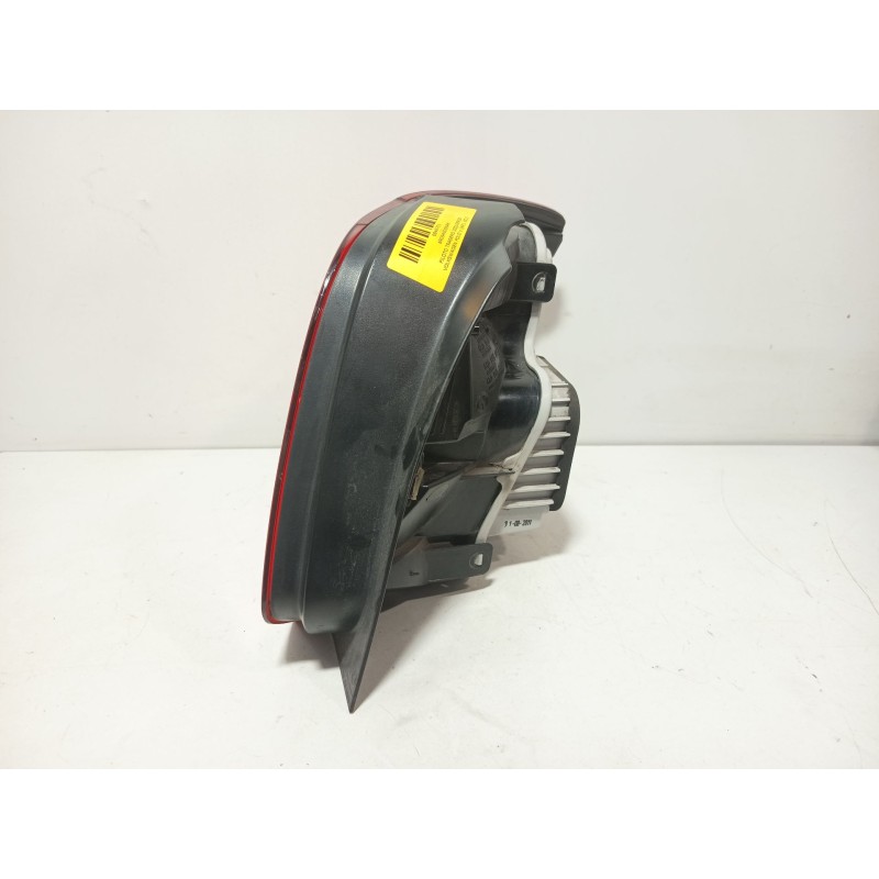 PILOTO TRASERO IZQUIERDO 6R0945095AH 6R0945095N  - imagen 3