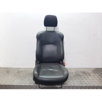 ASIENTO DELANTERO DERECHO 8898WH COLOR NEGRO 