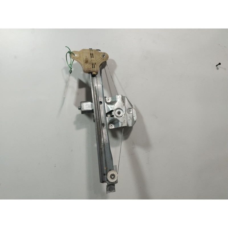 ELEVALUNAS TRASERO DERECHO 827009380R  - imagen 3