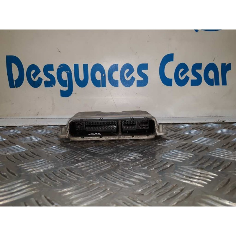 CENTRALITA MOTOR UCE 038906019CJ 0281010302  - imagen 2
