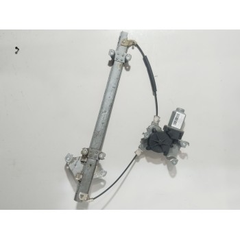 ELEVALUNAS DELANTERO IZQUIERDO 400601T2 807214M401