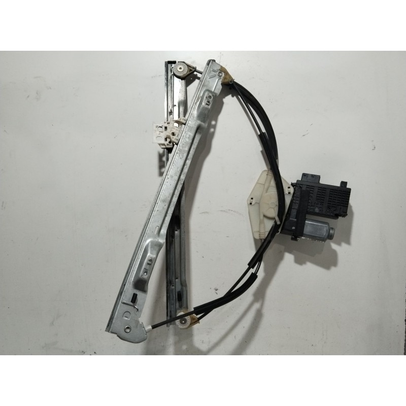 ELEVALUNAS DELANTERO DERECHO 9222CT 9682495780 CONFORT - imagen 2