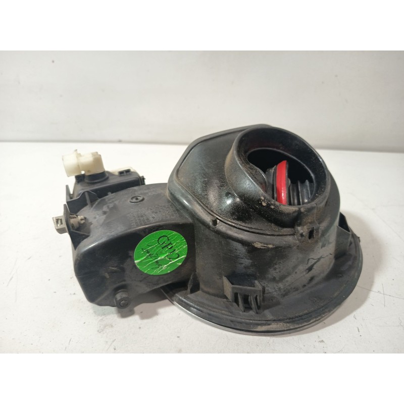 TAPA EXTERIOR COMBUSTIBLE 96958431  - imagen 3