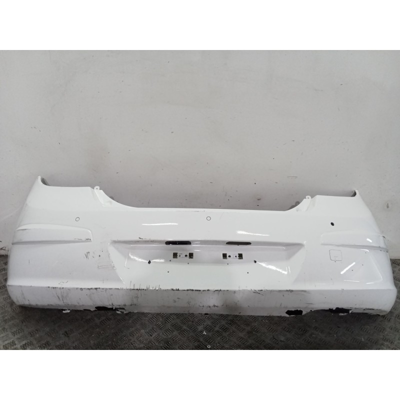 PARAGOLPES TRASERO 866112L030  - imagen 1
