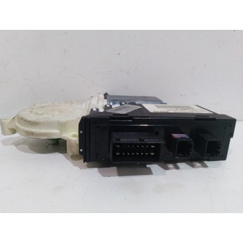 MOTOR ELEVALUNAS DELANTERO DERECHO 1400208580 3 CONECTORES 