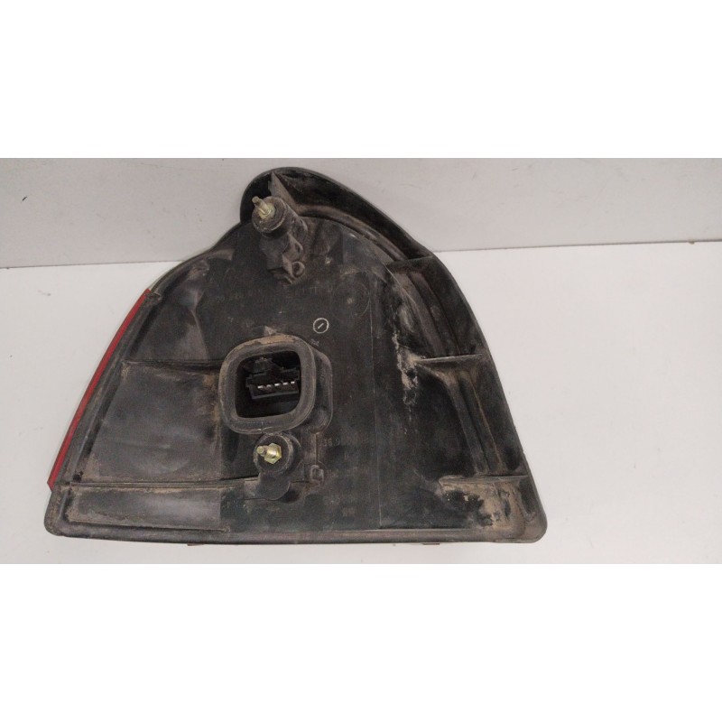 PILOTO TRASERO DERECHO 7701203868  - imagen 4