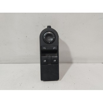 MANDO ELEVALUNAS DELANTERO IZQUIERDO 13228706  OEM 13228706