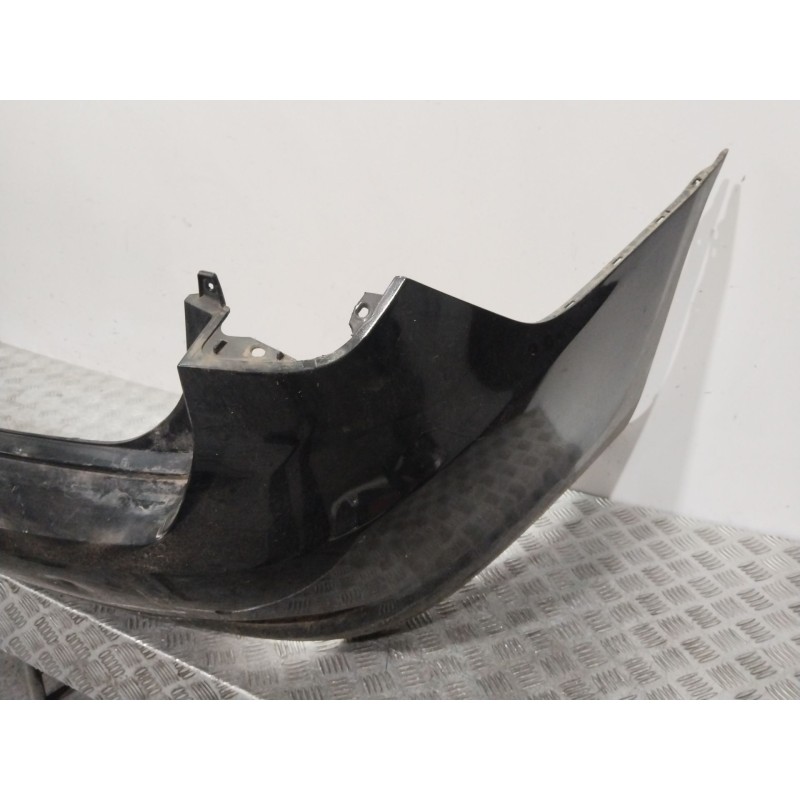 PARAGOLPES TRASERO 866403Z300  - imagen 3