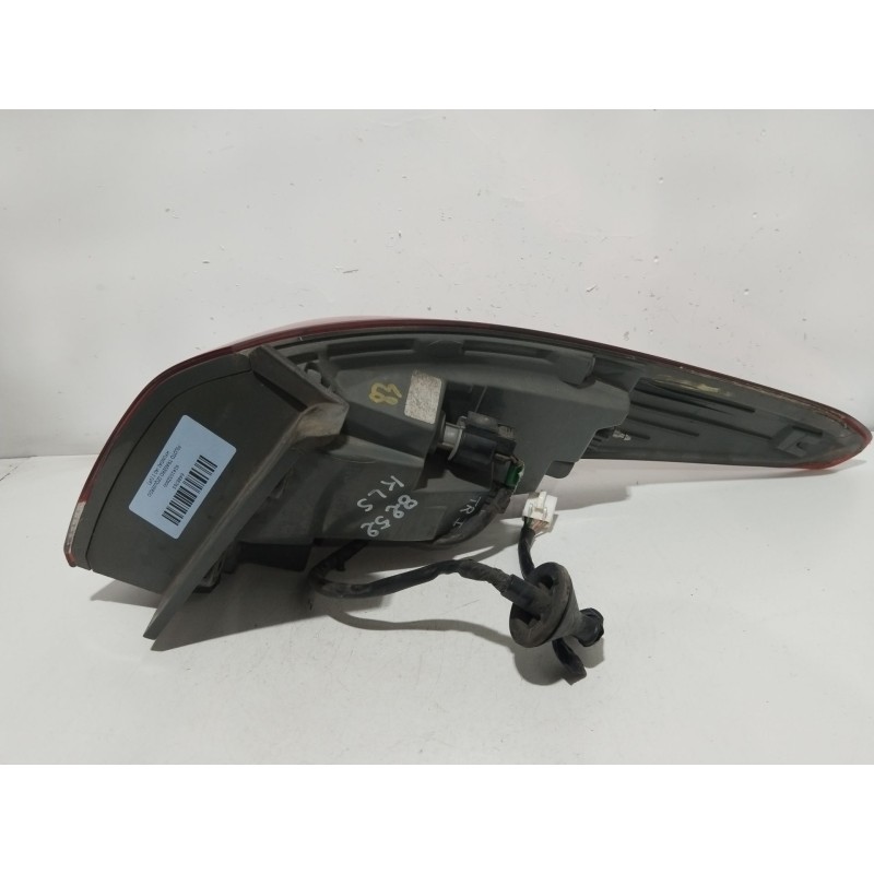 PILOTO TRASERO IZQUIERDO 924103Z600  - imagen 3