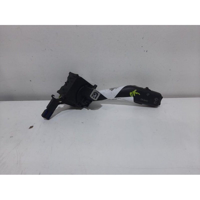 MANDO LIMPIA 1K0953519A  - imagen 1